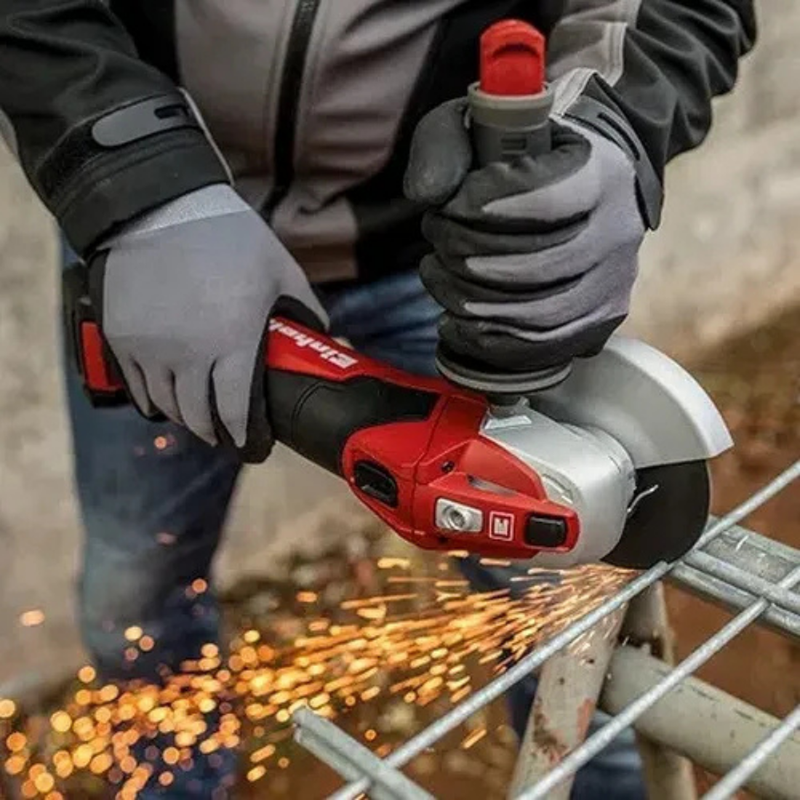 EREDTI EINHELL KÉSZLET: Vezeték nélküli fúró + nagy teljesítményű sarokcsiszoló + 26 kiegészítő + 2 akkumulátor