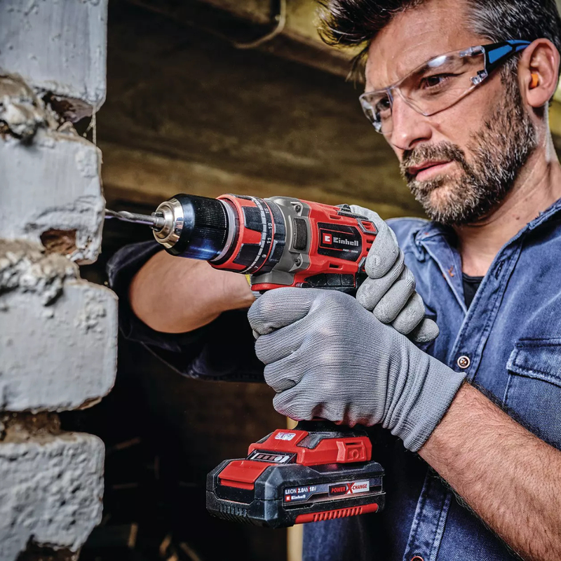 EREDTI EINHELL KÉSZLET: Vezeték nélküli fúró + nagy teljesítményű sarokcsiszoló + 26 kiegészítő + 2 akkumulátor